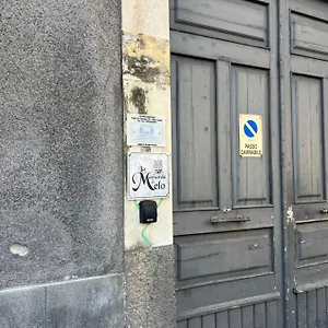 https://la-mansarda-di-melo.sicilyhotelsitaly.net